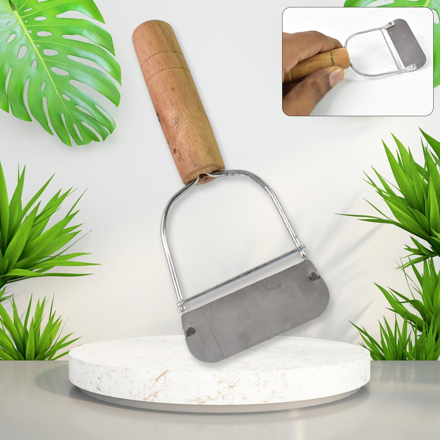 Wooden Handle Vegetable Peeler – Ergonomic & Durable Design